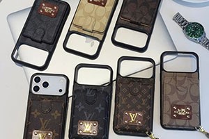 ルイヴィトンiphone17promaxスマホケース ストラップ付き 落下防止