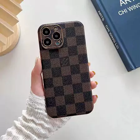 ルイヴィトン iPhone17 Pro Max ケース メッキデザイン