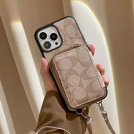 coach 背面カード入れ付き iPhone17ケース