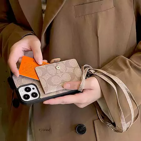 Coach アイフォン 17 カバー 皮製