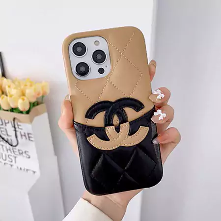 シャネル iPhone17 Pro ケース ラムスキン レザー