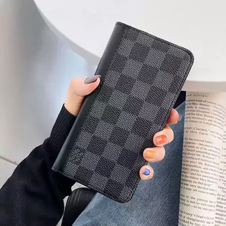 ヴィトン iPhone17 Pro ケース 手帳型