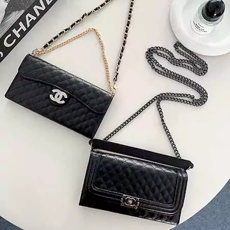 Chanel iPhone17ProMax 手帳型ケース
