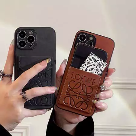 Loewe iPhone17 皮製ケース