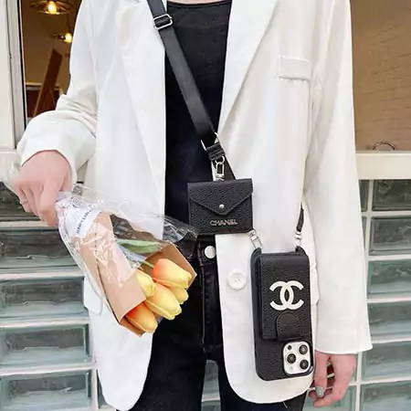 Chanel iPhone + AirPods セット ケース