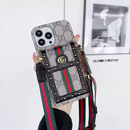 グッチ 高級 メタリック塗装リベット iPhone17Pro Max ケース