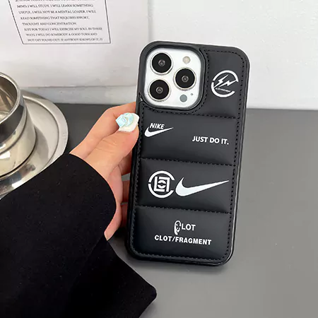 ブランド  iphone17/17pro/17air/17promaxスマホケース 