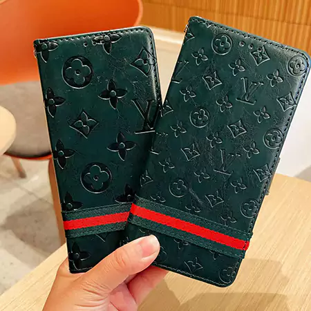 LV iPhone17 Pro Max ケース ロゴ型押しレザー