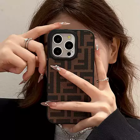 フェンディ iphone17 カバー レザー