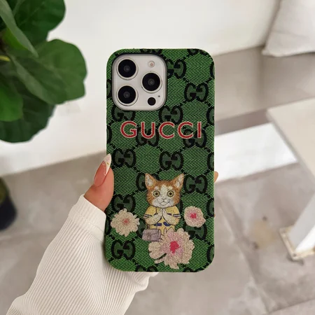 グッチ iPhone17 Pro 布製ケース