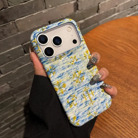 クロームハーツ iPhone17 ケース CHクロス レリーフ