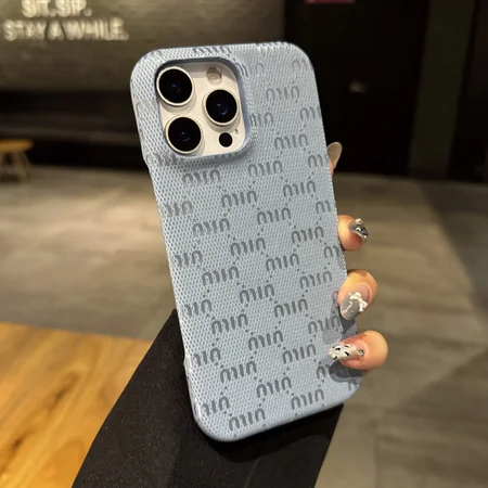 ミュウミュウ iPhone17 Pro スリムケース レザー調