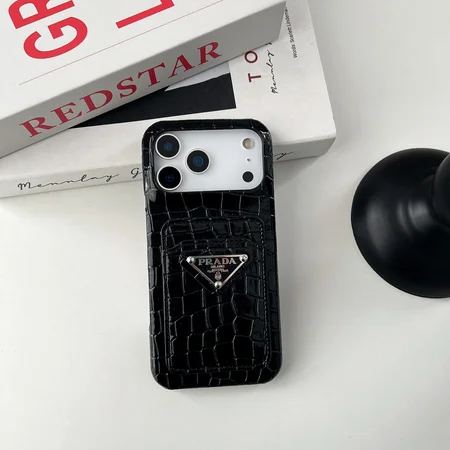 プラダ iPhone17 ケース ワニ柄 レザー