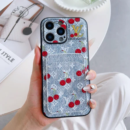 ルイヴィトン iPhone17 ケース さくらんぼ柄