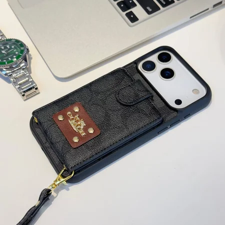 コーチ iPhone17pro スマホケース ストラップ付き
